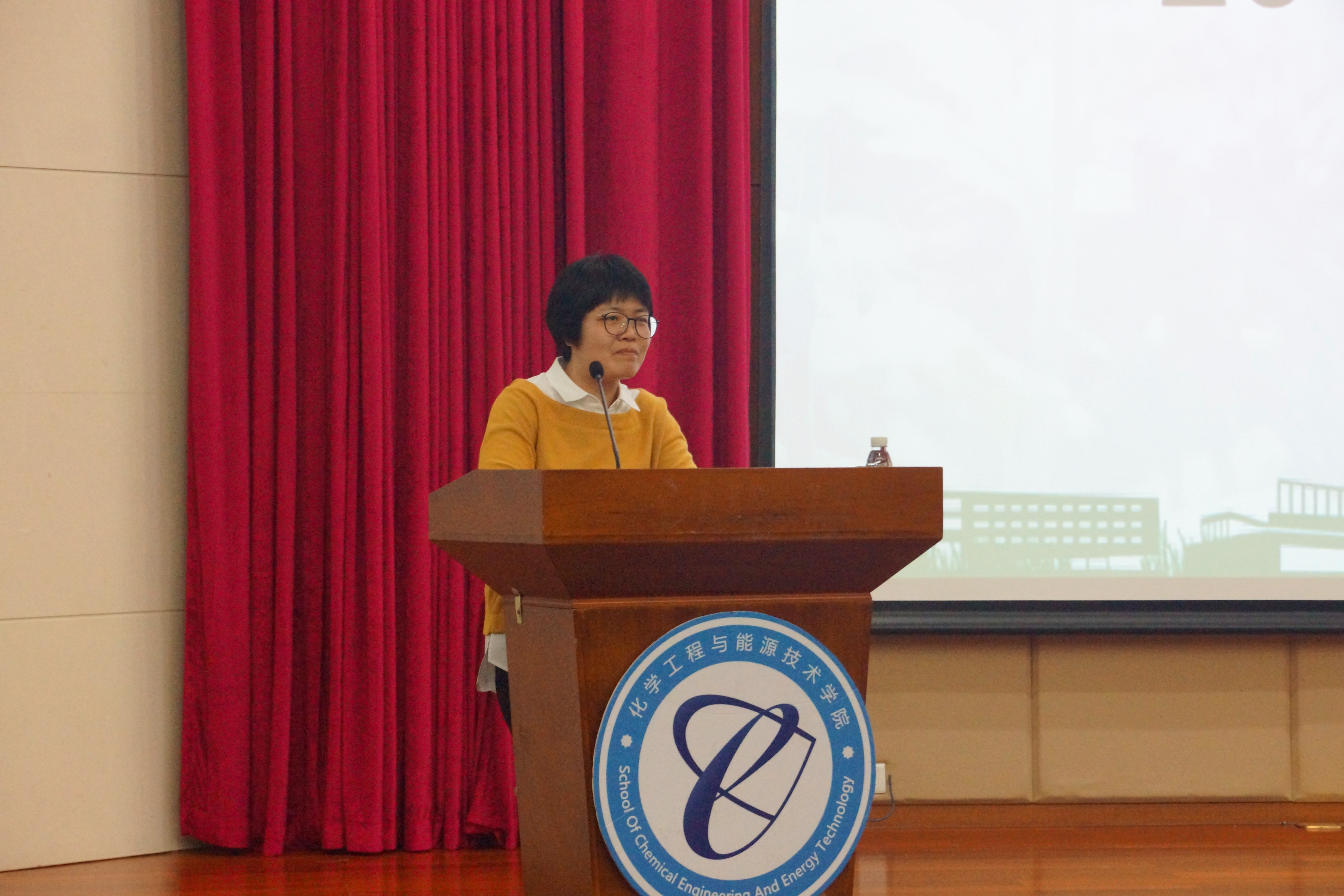 全体毕业生大会4.jpg